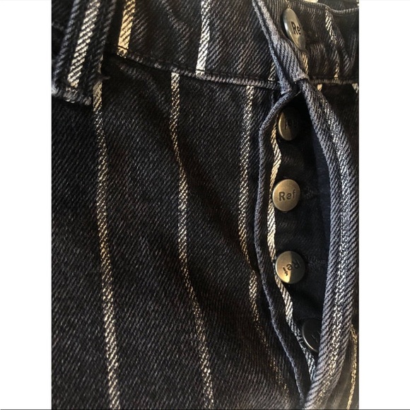 Reformation Jean Skirt - Picture 7 of 9